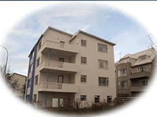 Guesthouse Bina Ρέυκιαβικ Εξωτερικό φωτογραφία